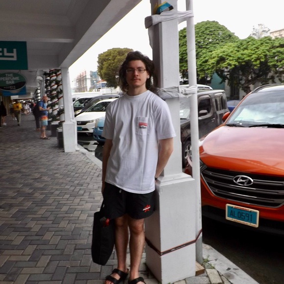 Meet your Posher, Michael - Picture 4 of 4